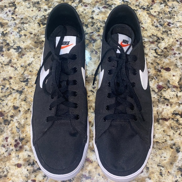 Nike Court Legacy Sneakers - Picture 3 of 6